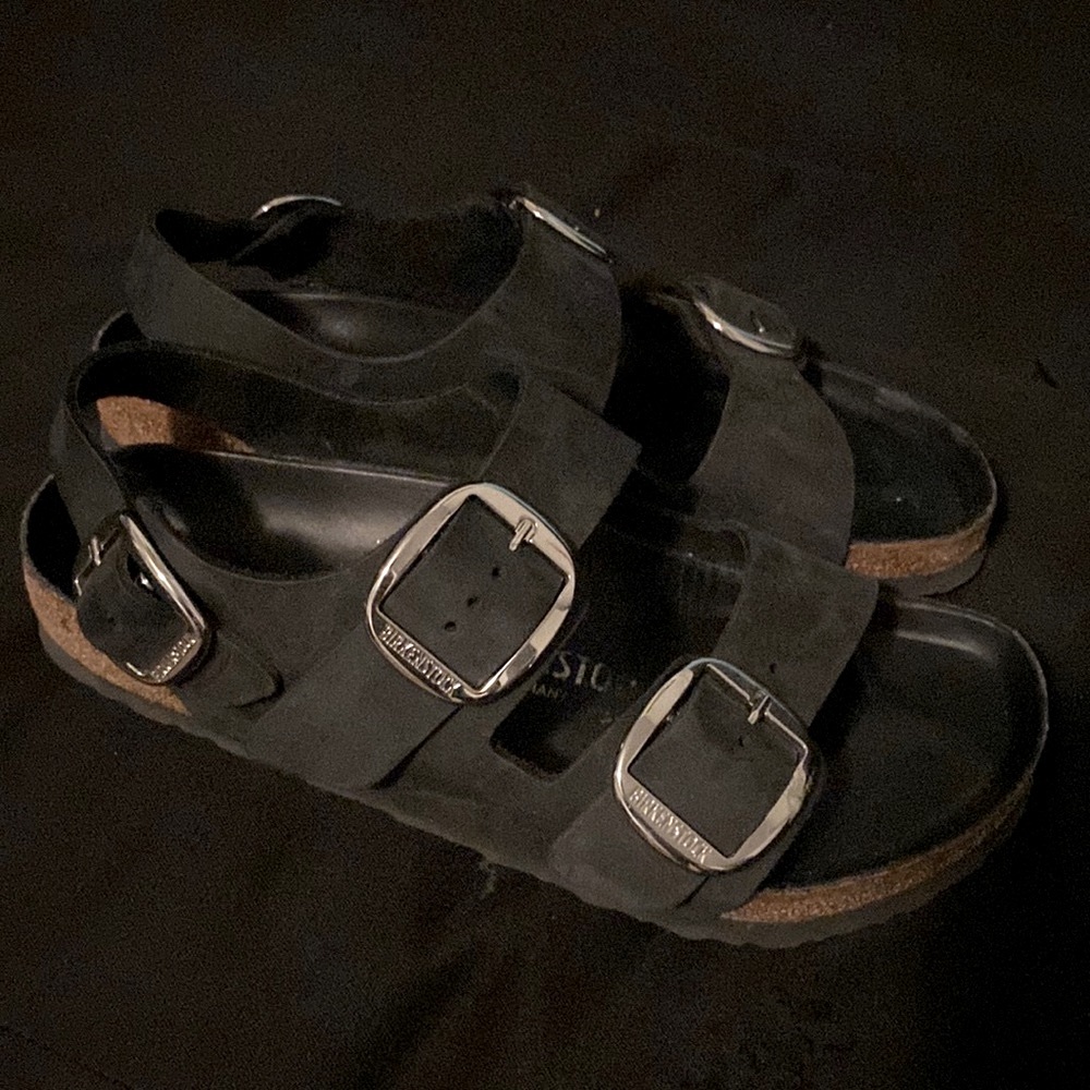 Birkenstock size9 1/2 black “Milano Big Buckle” style, worn, but good condition.